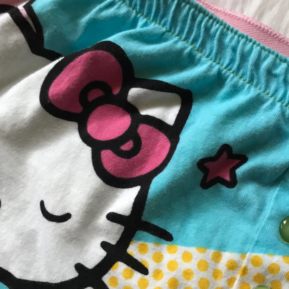 โข Hello Kitty โข Y2K Dreamy Sleep Shorts - Picture 10 of 11